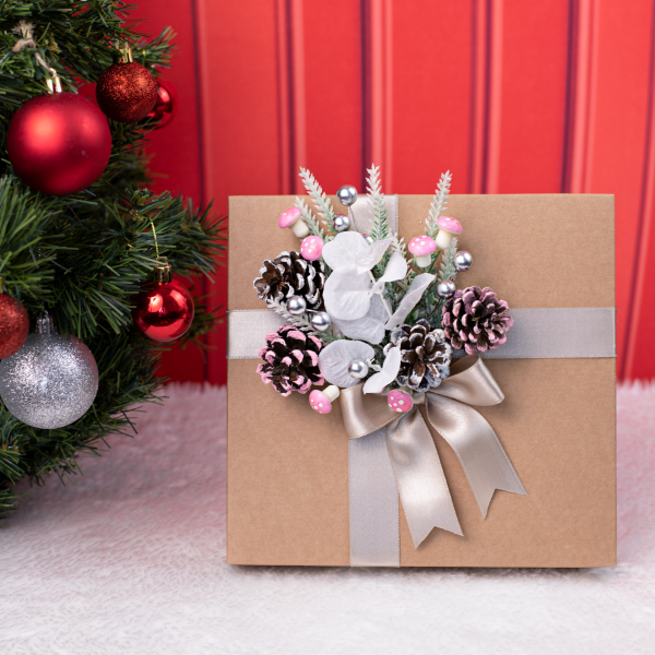 Kraft Hediye ve Çikolata Kutusu - Yılbaşı CBX001 - CBX002