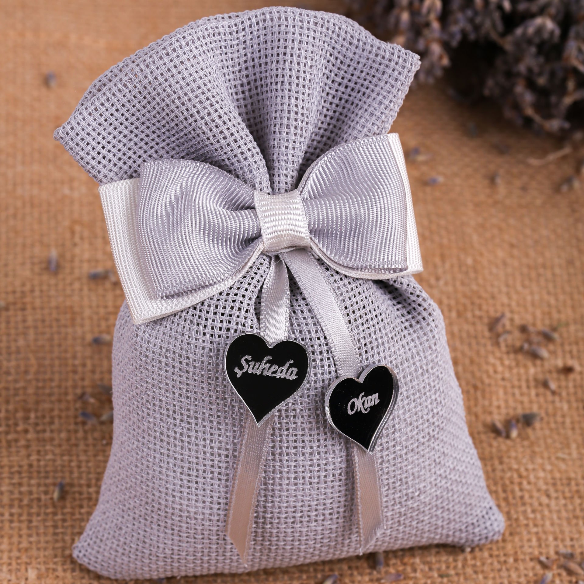 Kurdele Süslemeli Linen Lavanta Kesesi - Dolgulu