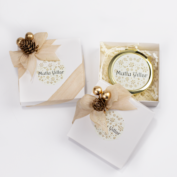 Kutulu Ayna - Mutlu Yıllar