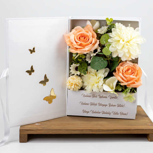 Tasarım Kutu 1 - Kadınlar Günü Hediyesi