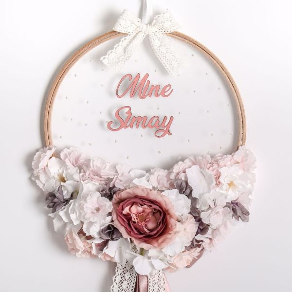 Pembe Beyaz Çiçekli Bebek Kapı Süsü