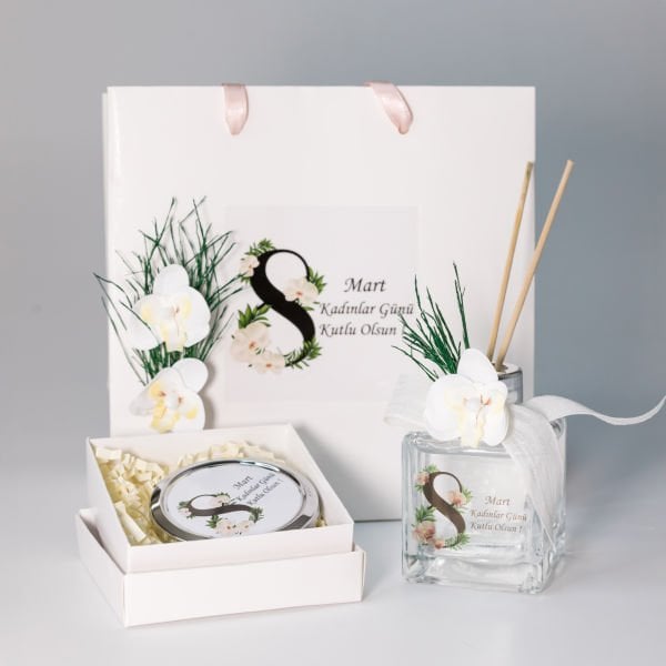 Çantalı Set 8 - Kadınlar Günü Hediyesi