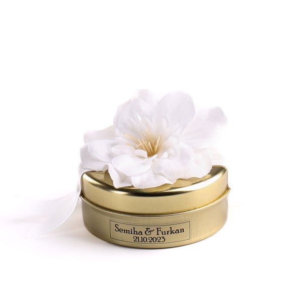 Gold Metal Kutu içerisinde Beyaz Mum - Şebboy Kapaklı