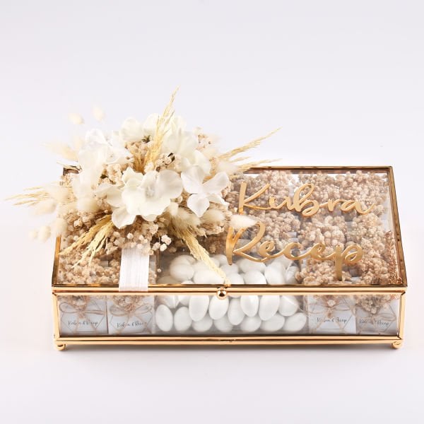 İsteme Çikolatası -  Tamtur etiketli ve Krem Cipso Süslemeli