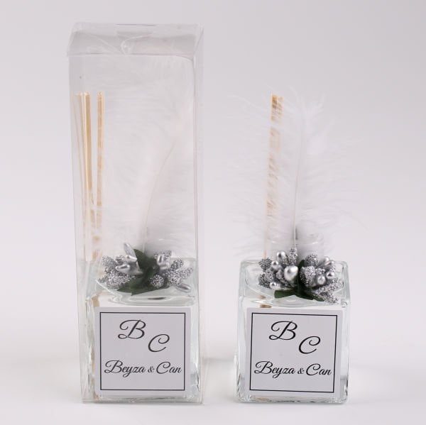 Kare Cam Şişede Oda Kokusu